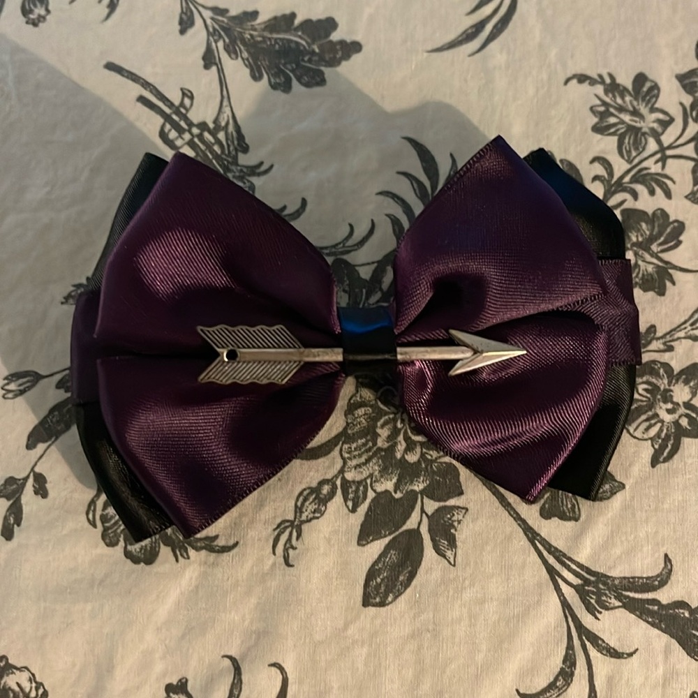Hawkeye inspired hair bow
